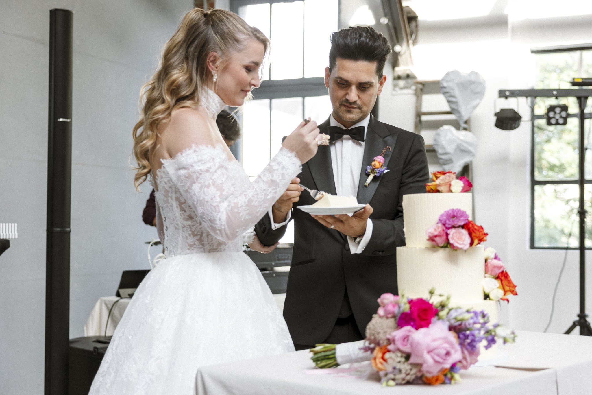 Anschnitt der Hochzeitstorte